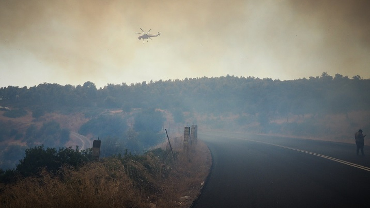 Σε εξέλιξη οι φωτιές σε Εύβοια, Μεσσηνία, Κύθηρα, Κρήτη Σε εξέλιξη οι φωτιές σε Εύβοια, Μεσσηνία, Κύθηρα, Κρήτη