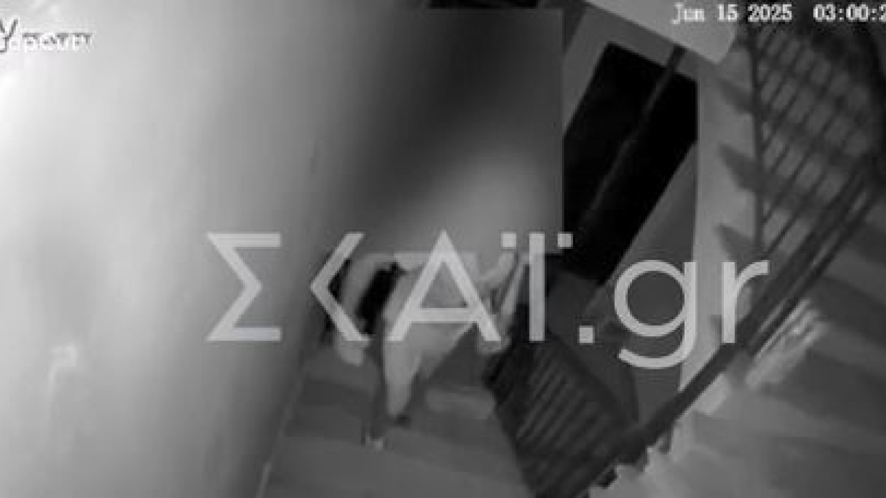 Χειροπέδες σε 49χρονο που «άνοιγε» καταστήματα και αυτοκίνητα στη Νέα Φιλαδέλφεια Χειροπέδες σε 49χρονο που «άνοιγε» καταστήματα και αυτοκίνητα στη Νέα Φιλαδέλφεια