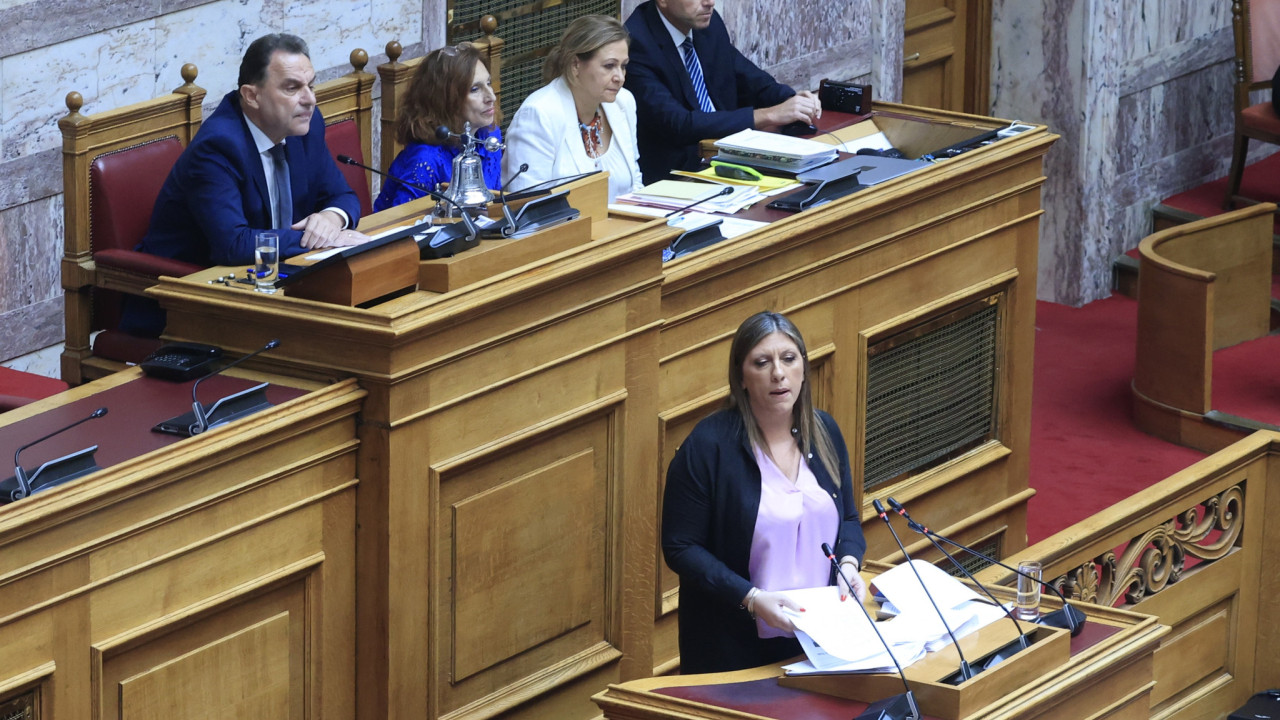 Άγριος καβγάς Κωνσταντοπούλου – Γεωργαντά: ««Είστε οι χειρότεροι φασίστες» - «Κατεβείτε από το βήμα»