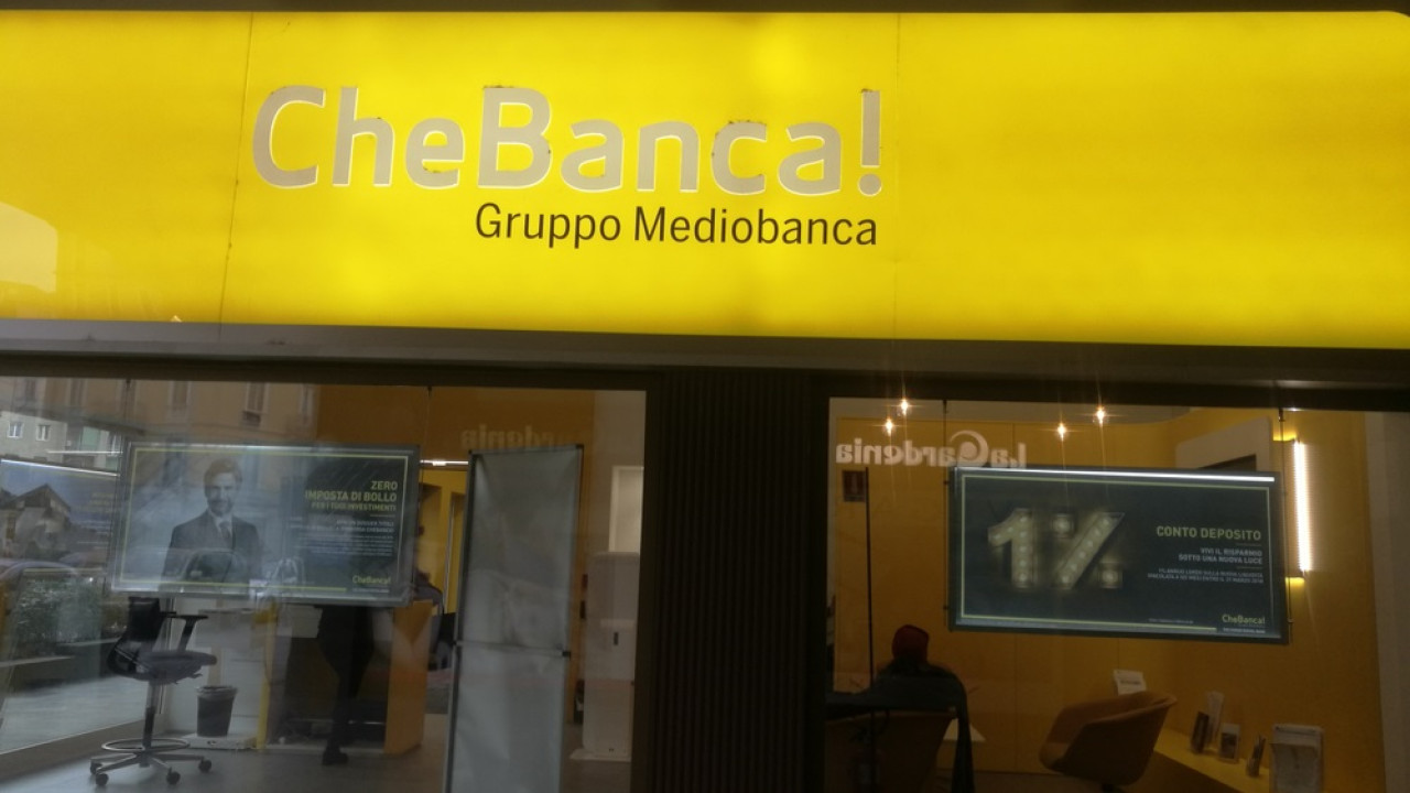 Mediobanca: Κατά 32% χαμηλότερη της εύλογης τιμής η προσφορά της Monte dei Paschi