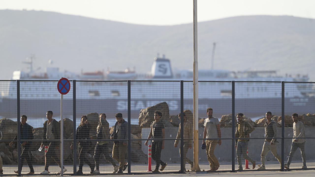 Λιμενικό: Συνεχίζονται οι μεταναστευτικές ροές – Συλλήψεις διακινητών Λιμενικό: Συνεχίζονται οι μεταναστευτικές ροές – Συλλήψεις διακινητών