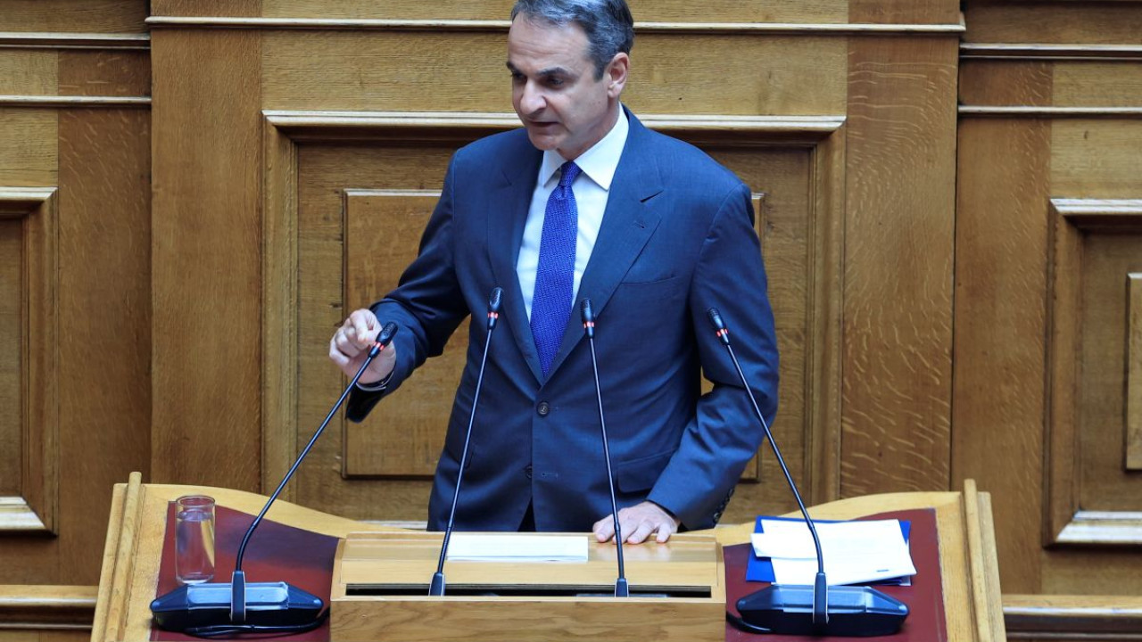 Μητσοτάκης: Αναστέλλεται η εξέταση αιτήσεων ασύλου μεταναστών για 3 μήνες, νέα κλειστή δομή στην Κρήτη