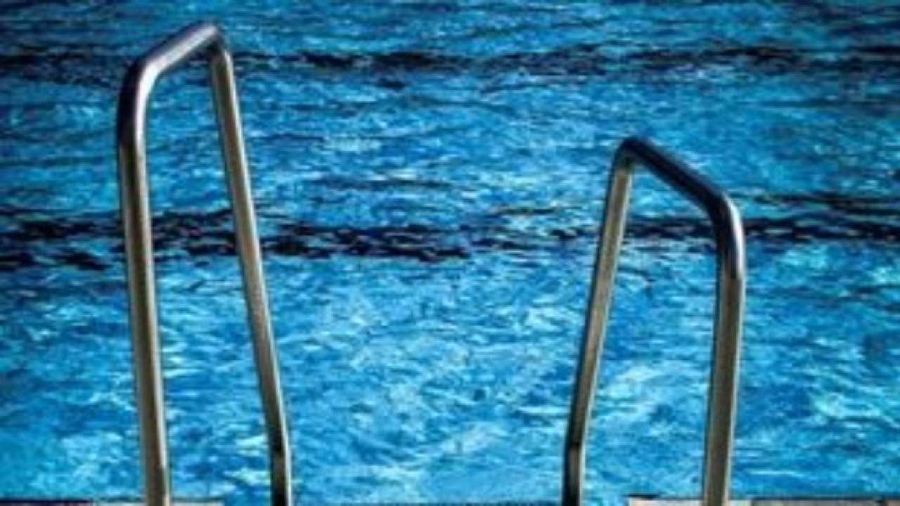 Δράμα: Ώρες αγωνίας για 18χρονο σε πισίνα Δράμα: Ώρες αγωνίας για 18χρονο σε πισίνα