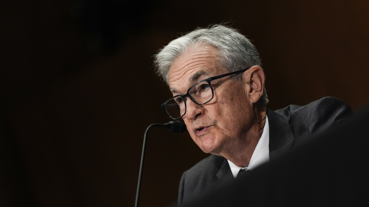 Tραμπ για πρόεδρο Fed: Θα αποχωρήσει σε 8 μήνες Tραμπ για πρόεδρο Fed: Θα αποχωρήσει σε 8 μήνες