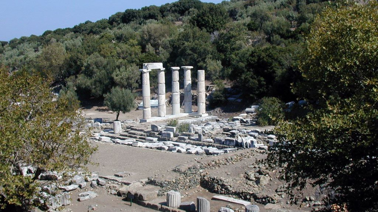 Σαμοθράκη: Αποκατάσταση του Ιερού των Μεγάλων Θεών Σαμοθράκη: Αποκατάσταση του Ιερού των Μεγάλων Θεών