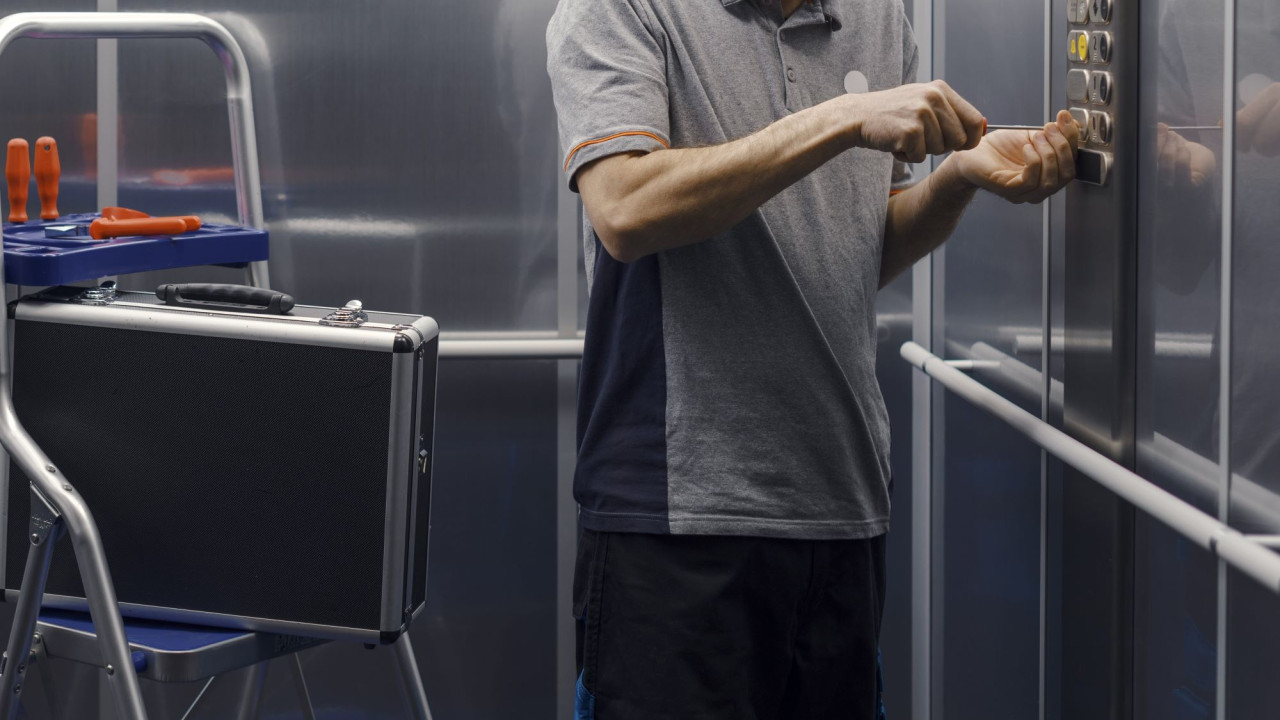 Νάουσα: Συντηρητής ανελκυστήρων νεκρός σε ασανσέρ πολυκατοικίας