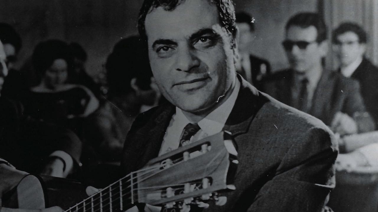 Στα χνάρια του Στέλιου Καζαντζίδη Στα χνάρια του Στέλιου Καζαντζίδη