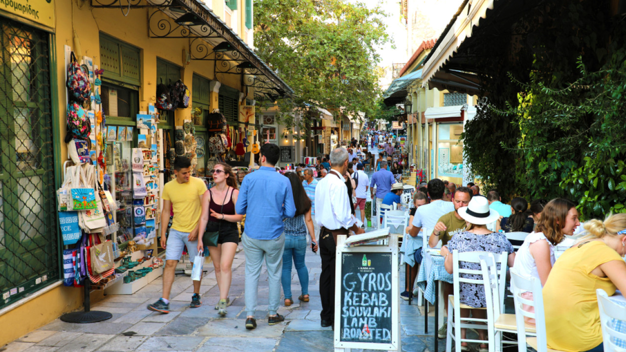 Περισσότερα χρήματα ξόδεψαν οι τουρίστες το α’ πεντάμηνο – Big spenders οι Γερμανοί Περισσότερα χρήματα ξόδεψαν οι τουρίστες το α’ πεντάμηνο – Big spenders οι Γερμανοί