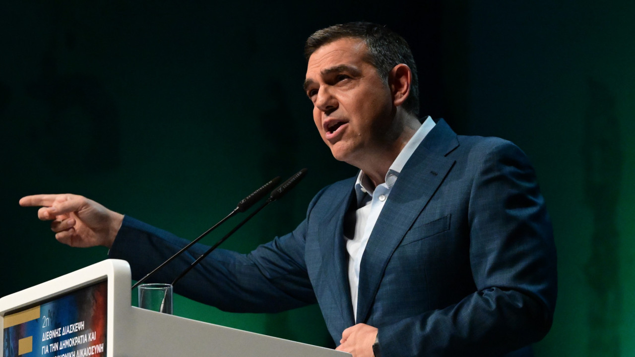 Απάντηση Τσίπρα σε Μητσοτάκη: «Μετά την ύβρη έρχεται η Νέμεσις»