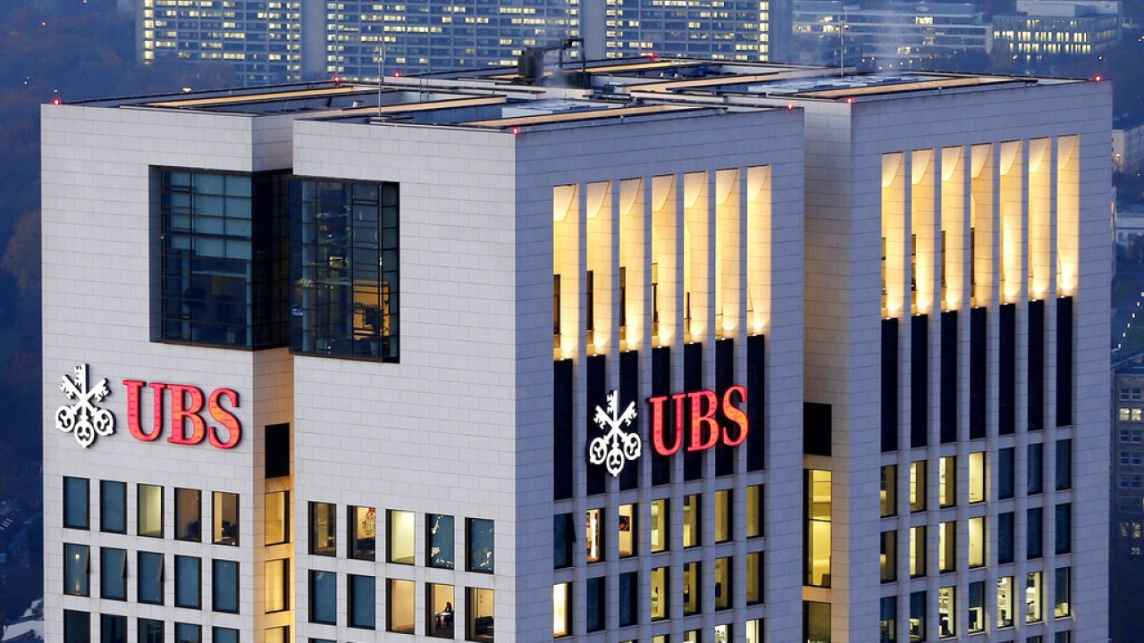 UBS: Κέρδη 2,4 δισ. δολαρίων το β’ τρίμηνο του 2025