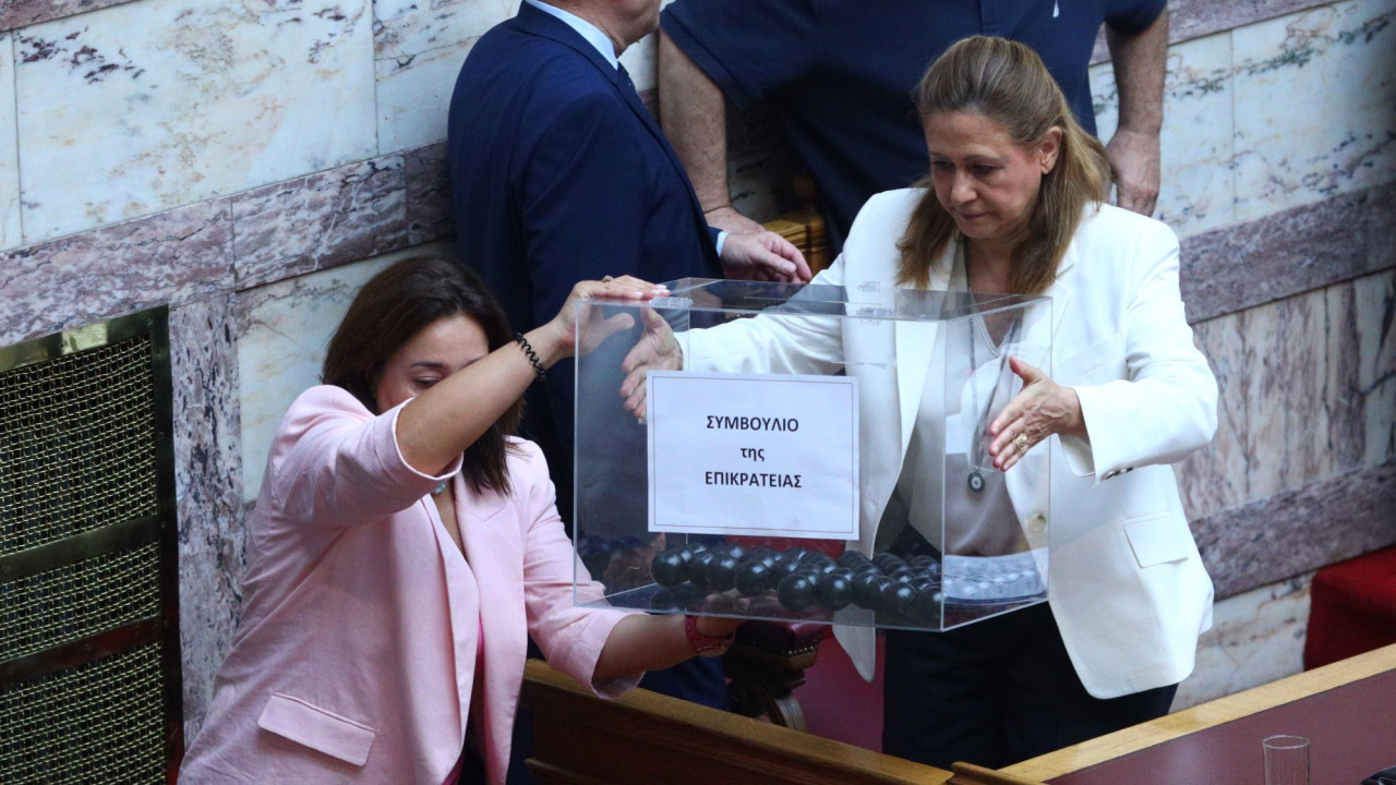 Κυβερνητικές πηγές για τη χθεσινή ψηφοφορία στη Βουλή: Η απαρτία προϋποθέτει παρόντες 75 βουλευτές