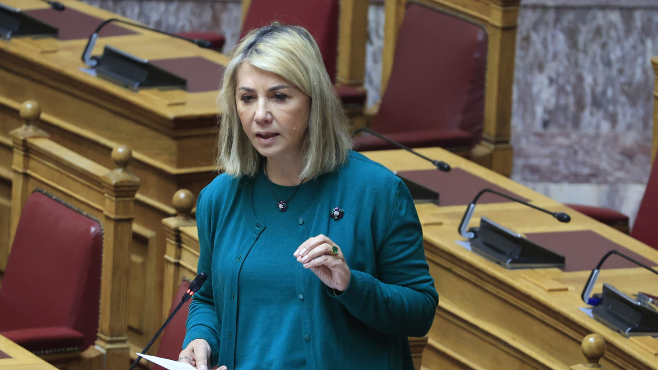 Καταδίκη του δημοσιογράφου για τον εκβιασμό της Ζέττας Μακρή προτείνει η εισαγγελέας Καταδίκη του δημοσιογράφου για τον εκβιασμό της Ζέττας Μακρή προτείνει η εισαγγελέας