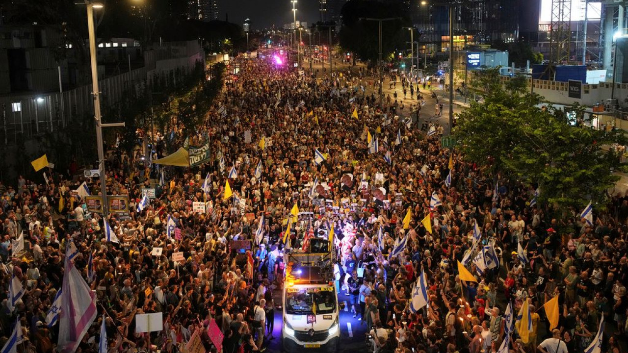 Μαζική διαδήλωση στο Τελ Αβίβ κατά του σχεδίου κατάκτησης της πόλης της Γάζας Μαζική διαδήλωση στο Τελ Αβίβ κατά του σχεδίου κατάκτησης της πόλης της Γάζας