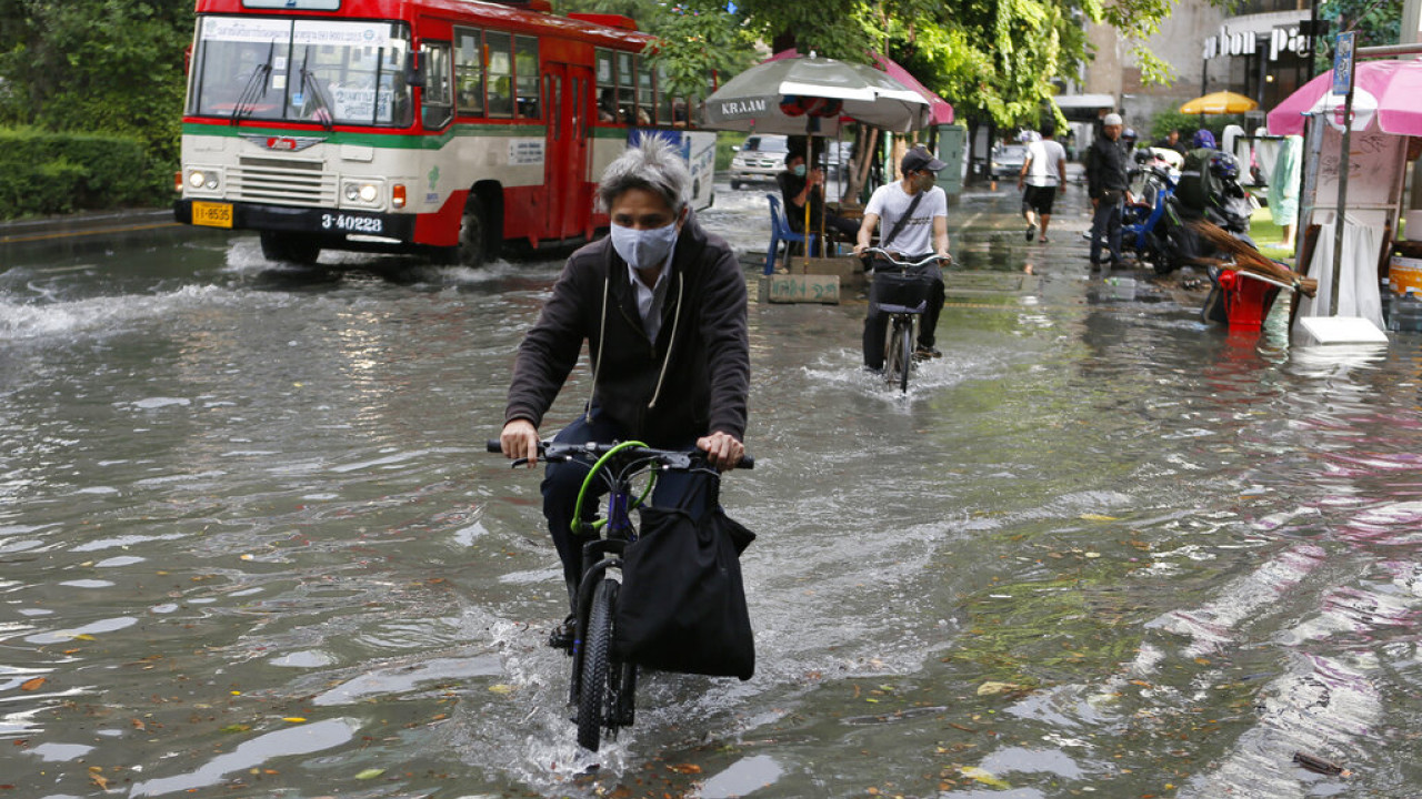 Ταϊλάνδη: Τουλάχιστον 6 νεκροί από την τροπική καταιγίδα Wipha Ταϊλάνδη: Τουλάχιστον 6 νεκροί από την τροπική καταιγίδα Wipha