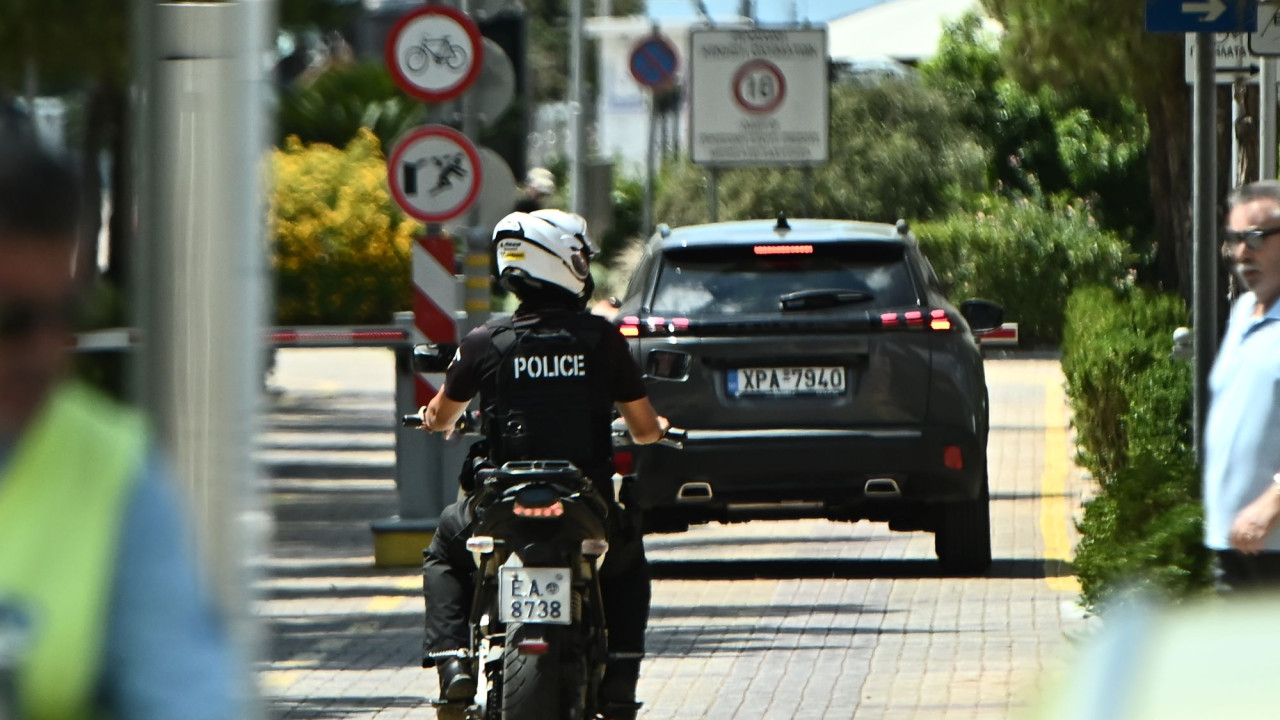 Στον εισαγγελέα σήμερα ο πρώην αστυνομικός – influencer που συνελήφθη με 153 γρ. κοκαΐνης Στον εισαγγελέα σήμερα ο πρώην αστυνομικός – influencer που συνελήφθη με 153 γρ. κοκαΐνης