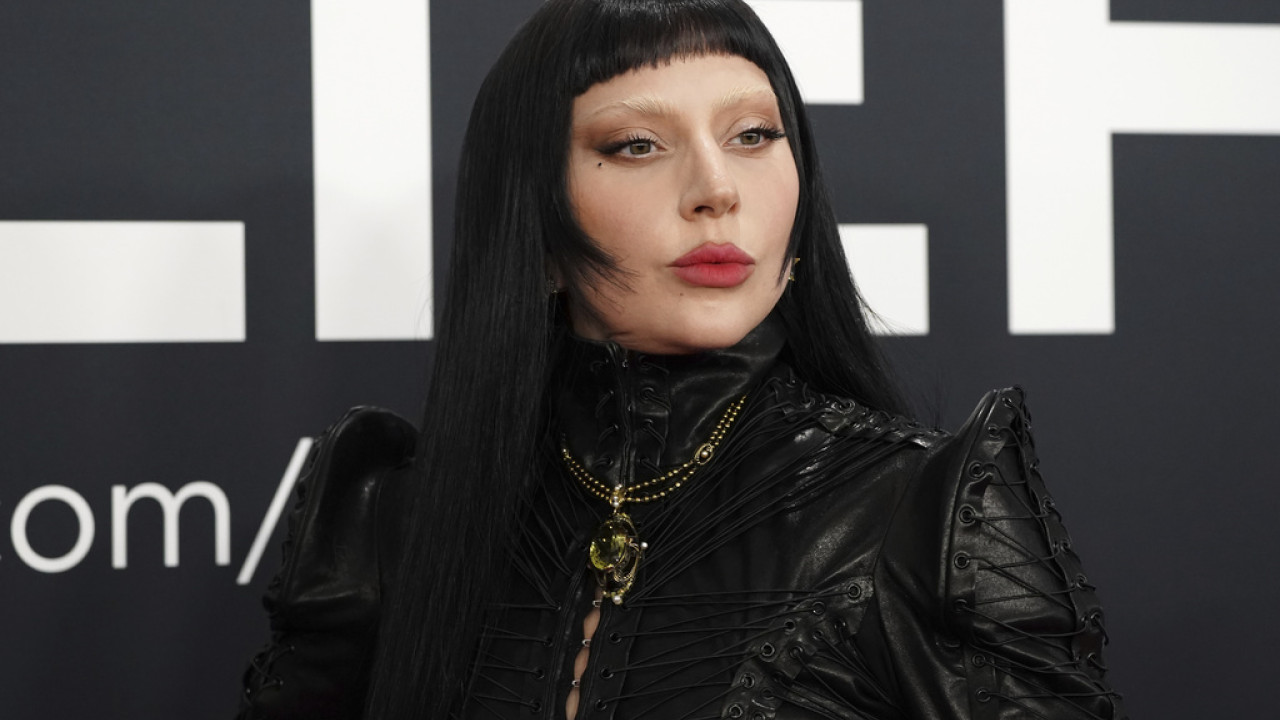 MTV Video Music Awards: «Σάρωσε» με 12 υποψηφιότητες η Lady Gaga - Μας «τελείωσε» η Τέιλορ Σουίφτ...