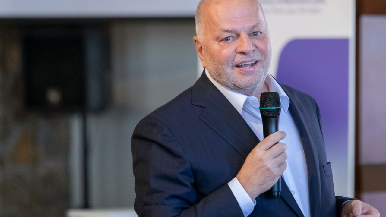 Metlen: Nτεμπούτο στο Χρηματιστήριο του Λονδίνου Metlen: Nτεμπούτο στο Χρηματιστήριο του Λονδίνου
