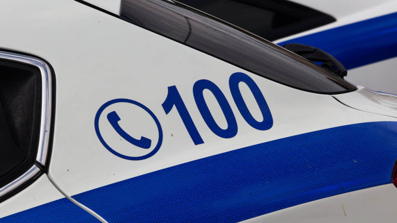 &Xi;&epsilon;&pi;&epsilon;&rho;ά&sigma;&tau;&eta;&kappa;&alpha;&nu; &tau;&alpha; &tau;&epsilon;&chi;&nu;&iota;&kappa;ά &pi;&rho;&omicron;&beta;&lambda;ή&mu;&alpha;&tau;&alpha;, &epsilon;&pi;&alpha;&nu;ή&lambda;&theta;&epsilon; &tau;&omicron; &laquo;100&raquo;