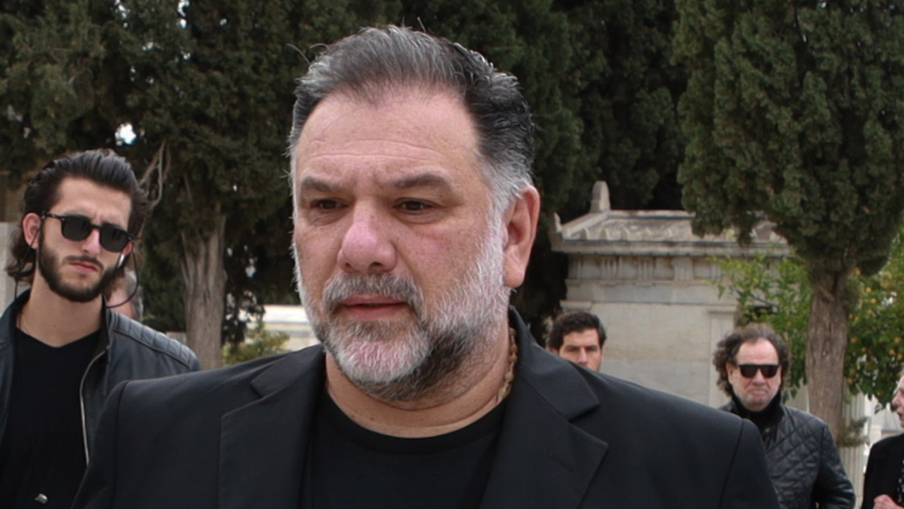 &Pi;έ&theta;&alpha;&nu;&epsilon; &eta; &mu;&eta;&tau;έ&rho;&alpha; &tau;&omicron;&upsilon; &Gamma;&rho;&eta;&gamma;ό&rho;&eta; &Alpha;&rho;&nu;&alpha;&omicron;ύ&tau;&omicron;&gamma;&lambda;&omicron;&upsilon; &ndash; &laquo;&Kappa;&alpha;&lambda;ό &tau;&alpha;&xi;ί&delta;&iota;, &sigma;&epsilon; &epsilon;&upsilon;&chi;&alpha;&rho;&iota;&sigma;&tau;ώ &gamma;&iota;&alpha; ό&lambda;&alpha;&raquo;