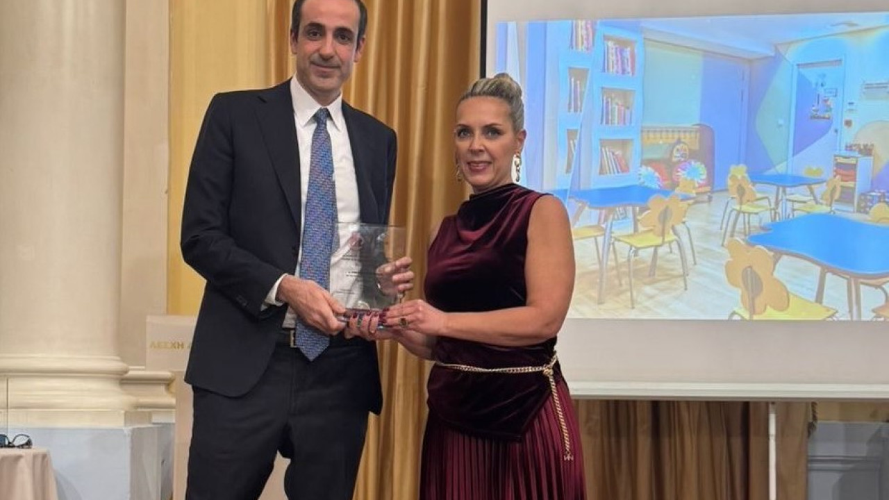 &Sigma;&upsilon;&gamma;&kappa;&iota;&nu;&eta;&mu;έ&nu;&omicron;&sigmaf; &omicron; &Gamma;&rho;&eta;&gamma;ό&rho;&eta;&sigmaf; &Delta;&eta;&mu;&eta;&tau;&rho;&iota;ά&delta;&eta;&sigmaf;: &Tau;&iota;&mu;ή&theta;&eta;&kappa;&epsilon; &alpha;&pi;ό &tau;&omicron;&nu; &Sigma;ύ&lambda;&lambda;&omicron;&gamma;&omicron; &gamma;&iota;&alpha; &pi;&alpha;&iota;&delta;&iota;ά &mu;&epsilon; &kappa;&alpha;&rho;&kappa;ί&nu;&omicron; &laquo;&Eta; &Pi;ί&sigma;&tau;&eta;&raquo;