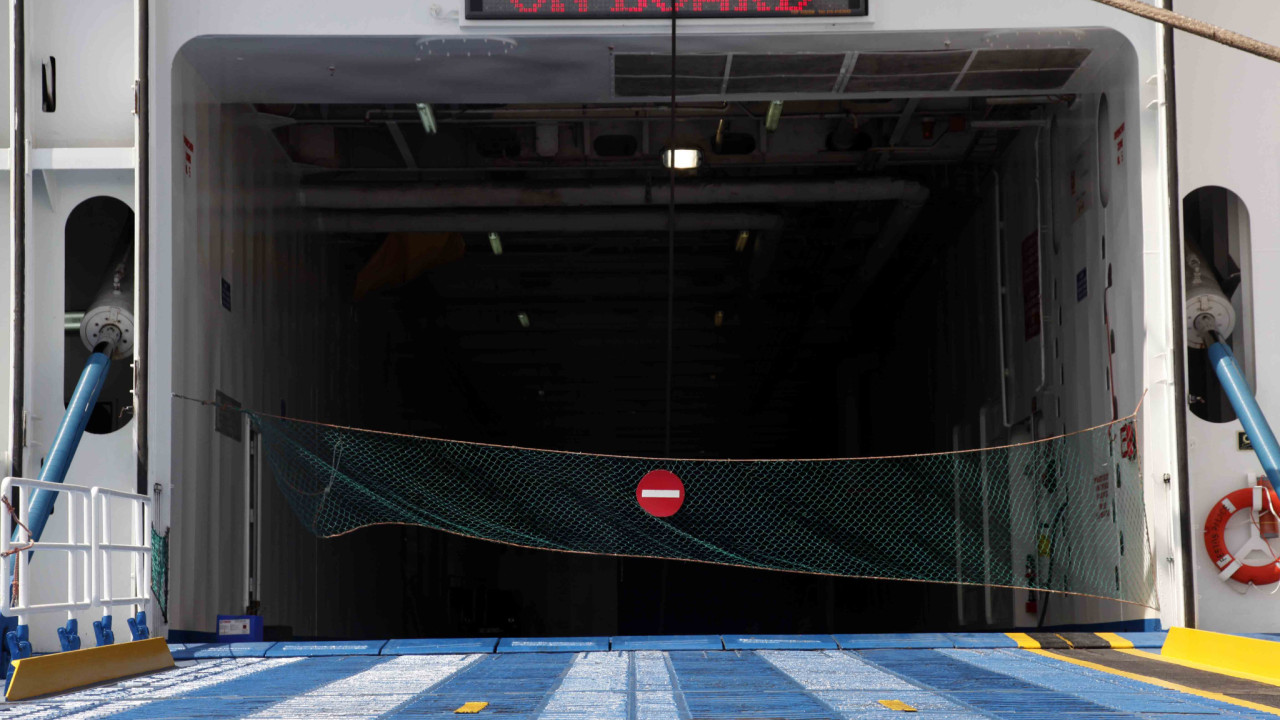 &Chi;&omega;&rho;ί&sigmaf; &alpha;&kappa;&tau;&omicron;&pi;&lambda;&omicron;ϊ&kappa;ά &delta;&rho;&omicron;&mu;&omicron;&lambda;ό&gamma;&iota;&alpha; &Zeta;ά&kappa;&upsilon;&nu;&theta;&omicron;&sigmaf;, &Kappa;&epsilon;&phi;&alpha;&lambda;&omicron;&nu;&iota;ά &kappa;&alpha;&iota; &Iota;&theta;ά&kappa;&eta; &lambda;ό&gamma;&omega; &kappa;&alpha;&kappa;&omicron;&kappa;&alpha;&iota;&rho;ί&alpha;&sigmaf;