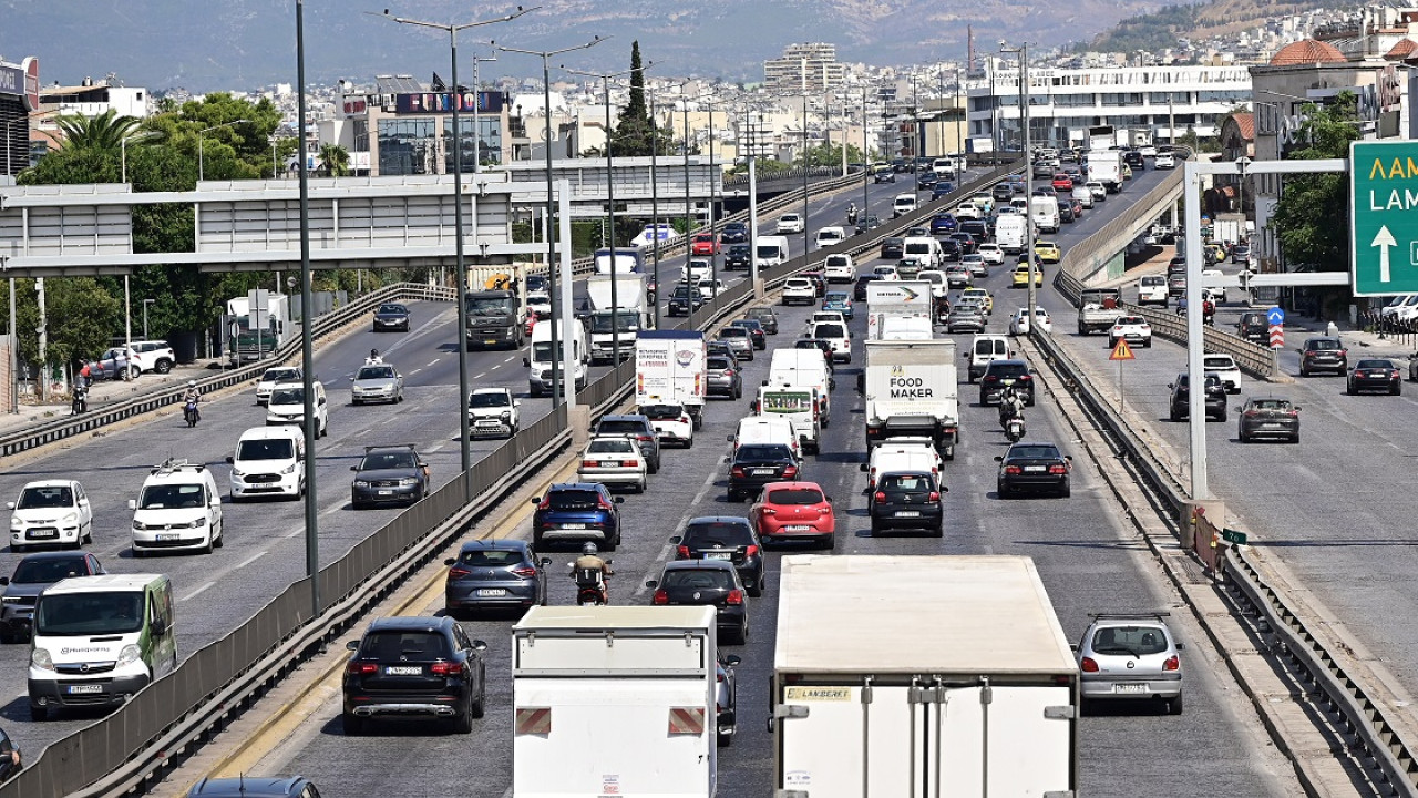 ΑΤΤΙΚΗ ΟΔΟΣ: ΤΑ ΜΕΤΡΑ ΤΗΣ TΡΟΧΑΙΑΣ ΜΕΤΑ ΤΟ ΚΥΚΛΟΦΟΡΙΑΚΟ «ΕΜΦΡΑΓΜΑ» ΛΟΓΩ ΕΡΓΑΣΙΩΝ