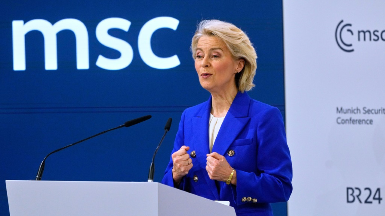 ΦΟΝ ΝΤΕΡ ΛΑΙΕΝ: ΚΑΝΕΝΑ «ΤΑΜΠΟΥ» ΔΕΝ ΠΡΕΠΕΙ ΝΑ ΜΕΝΕΙ ΣΤΟ ΑΠΥΡΟΒΛΗΤΟ ΟΤΑΝ ΠΡΟΚΕΙΤΑΙ ΓΙΑ ΤΗΝ ΕΥΡΩΠΑΙΚΗ ΑΜΥΝΑ