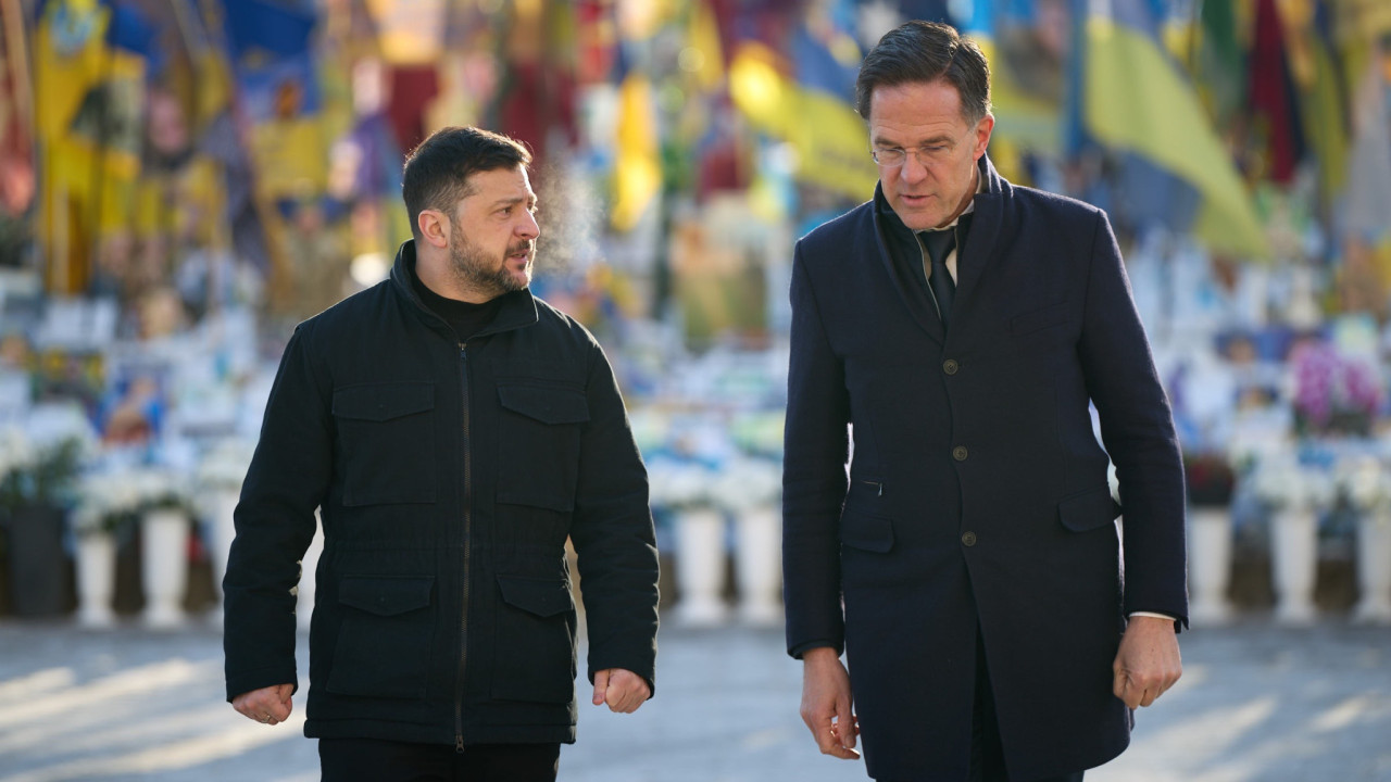 ΡΟΥΤΕ: ΟΙ ΜΑΖΙΚΕΣ ΡΩΣΙΚΕΣ ΕΠΙΘΕΣΕΙΣ ΤΗΣ ΝΥΧΤΑΣ ΔΕΝ ΔΕΙΧΝΟΥΝ ΔΕΣΜΕΥΣΗ ΕΚ ΜΕΡΟΥΣ ΤΟΥ ΚΡΕΜΛΙΝΟΥ ΓΙΑ ΕΙΡΗΝΗ