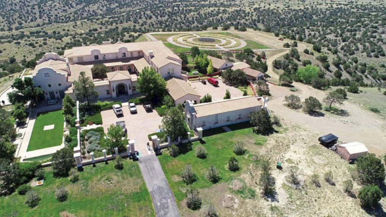 «ΡΑΝΤΣΟ ΖΟΡΟ»: ΕΡΕΥΝΑ ΜΕΤΑ ΑΠΟ ΚΑΤΑΓΓΕΛΙΕΣ ΓΙΑ ΠΤΩΜΑΤΑ ΣΤΟ ΡΑΝΤΣΟ ΤΟΥ ΕΠΣΤΑΙΝ - ΒΙΝΤΕΟ, ΦΩΤΟΓΡΑΦΙΕΣ