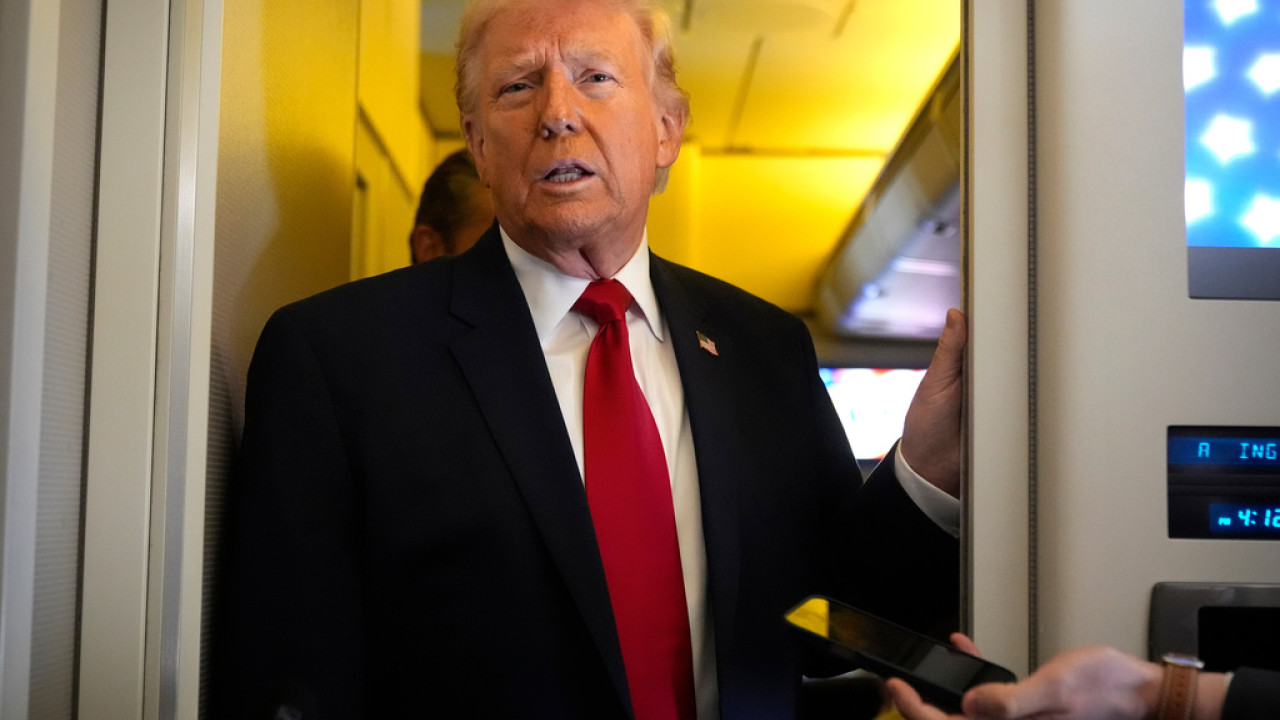 ΤΡΑΜΠ: ΕΙΝΑΙ «ΠΟΛΥ ΝΩΡΙΣ» ΓΙΑ ΝΑ ΣΥΖΗΤΑΜΕ ΓΙΑ ΚΑΤΑΣΧΕΣΗ ΤΟΥ ΠΕΤΡΕΛΑΙΟΥ ΤΟΥ ΙΡΑΝ