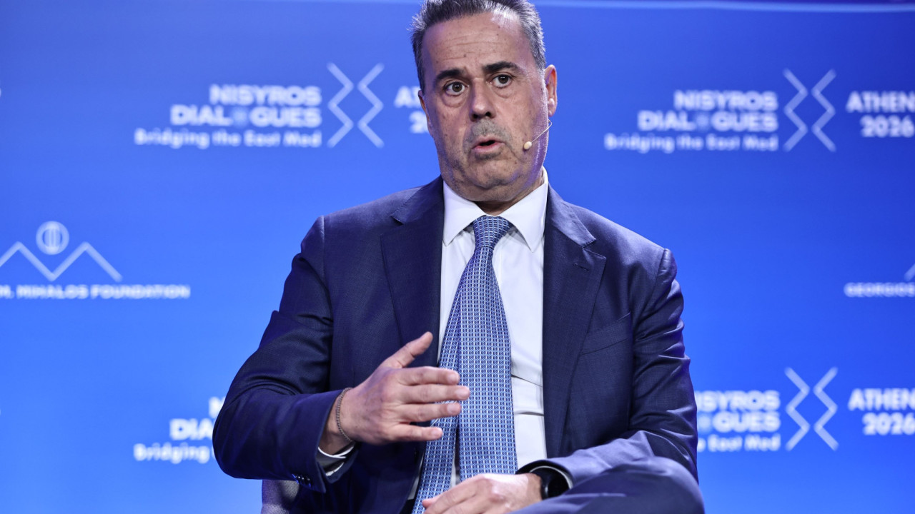 &Pi;&alpha;&pi;&alpha;&sigma;&tau;&alpha;ύ&rho;&omicron;&upsilon;: &laquo;&Theta;&omega;&rho;&alpha;&kappa;ί&zeta;&omicron;&upsilon;&mu;&epsilon; έ&mu;&pi;&rho;&alpha;&kappa;&tau;&alpha; &tau;&omicron;&nu; &theta;&alpha;&lambda;ά&sigma;&sigma;&iota;&omicron; &phi;&upsilon;&sigma;&iota;&kappa;ό &mu;&alpha;&sigmaf; &pi;&lambda;&omicron;ύ&tau;&omicron;&raquo;