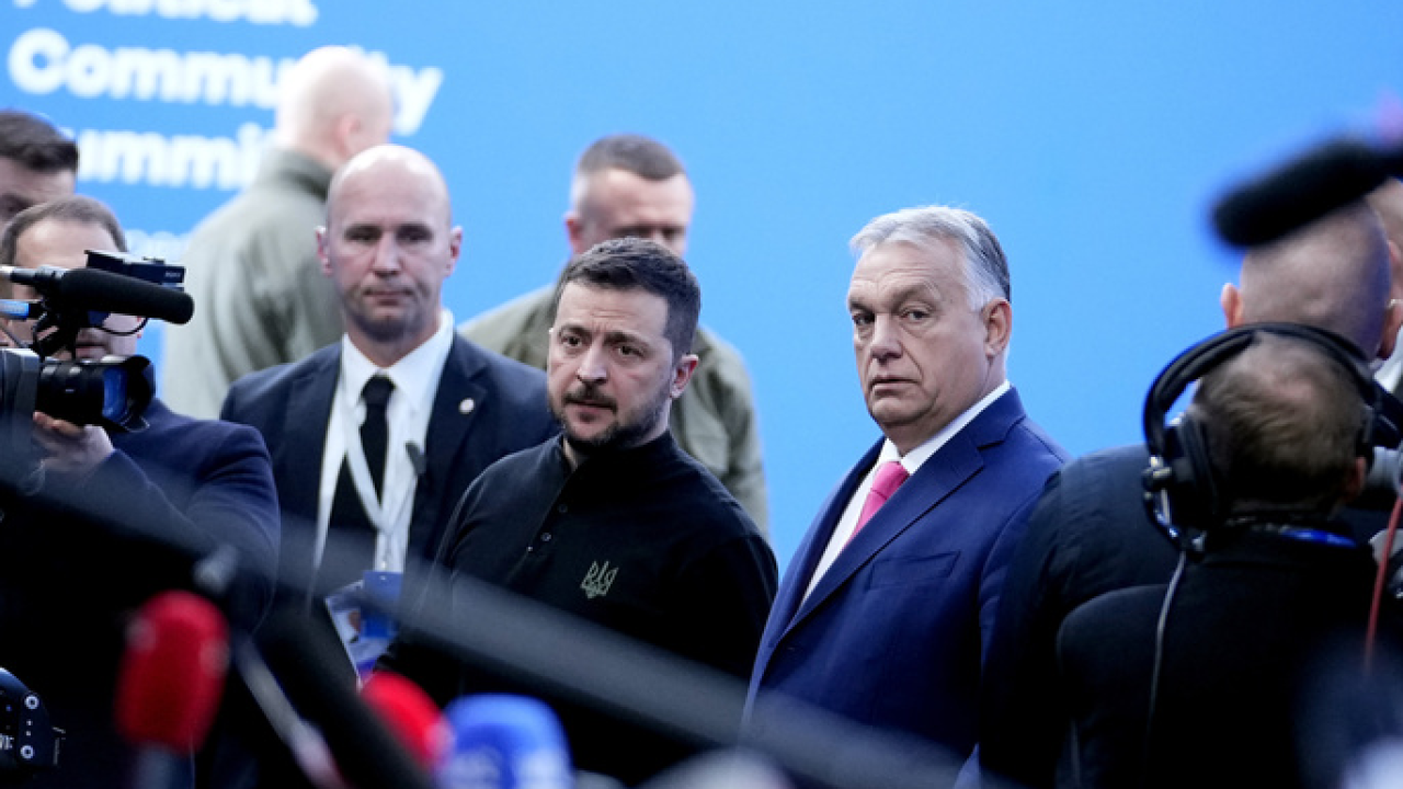 &laquo;&Kappa;&alpha;&eta;&mu;έ&nu;&epsilon; &Beta;ί&kappa;&tau;&omicron;&rho;&raquo;: Ό&rho;&mu;&pi;&alpha;&nu; &kappa;&alpha;&iota; &Zeta;&epsilon;&lambda;έ&nu;&sigma;&kappa;&iota; &alpha;&nu;&tau;&alpha;&lambda;&lambda;ά&sigma;&sigma;&omicron;&upsilon;&nu; &alpha;&pi;&epsilon;&iota;&lambda;έ&sigmaf; &gamma;&iota;&alpha; &tau;&omicron;&nu; &rho;&omega;&sigma;&iota;&kappa;ό &alpha;&gamma;&omega;&gamma;ό &pi;&epsilon;&tau;&rho;&epsilon;&lambda;&alpha;ί&omicron;&upsilon;