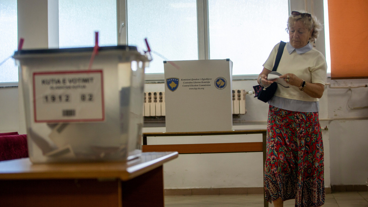 Ομαλά διεξάγονται οι βουλευτικές εκλογές στο Κόσοβο - Αναζητ