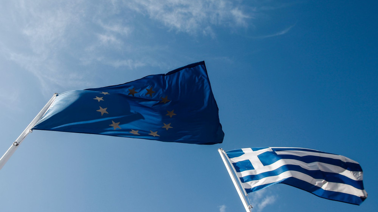 Κομισιόν: Η Ελλάδα δεν αντιμετωπίζει πλέον μακροοικονομικές ανισορροπίες - Οι 5 συστάσεις