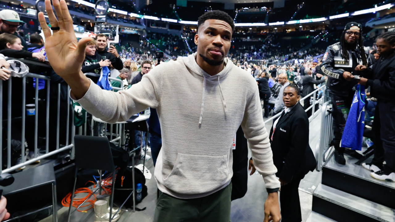 NBA: &Omicron; &Gamma;&iota;ά&nu;&nu;&eta;&sigmaf; &pi;ά&epsilon;&iota; &sigma;&tau;&omicron; &Mu;&alpha;ϊά&mu;&iota; &kappa;&alpha;&iota; &omicron;&iota; &sigma;&tau;&omicron;&iota;&chi;&eta;&mu;&alpha;&tau;&iota;&kappa;έ&sigmaf; έ&theta;&epsilon;&sigma;&alpha;&nu; &alpha;&mu;έ&sigma;&omega;&sigmaf; &tau;&omicron;&upsilon;&sigmaf; Heat &phi;&alpha;&beta;&omicron;&rho;ί &gamma;&iota;&alpha; &tau;&omicron;&nu; &tau;ί&tau;&lambda;&omicron;
