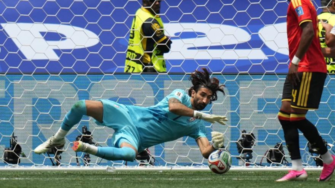 Mundial 2026: &Mu;&pi;&epsilon;ϊ&rho;&alpha;&nu;&beta;ά&nu;&tau; &kappa;&alpha;&iota; &Kappa;&omicron;&upsilon;&rho;&tau;&omicron;&upsilon;ά &kappa;&alpha;&tau;έ&beta;&alpha;&sigma;&alpha;&nu; &rho;&omicron;&lambda;ά, &Beta;έ&lambda;&gamma;&iota;&omicron; &kappa;&alpha;&iota; &Iota;&rho;ά&nu; έ&mu;&epsilon;&iota;&nu;&alpha;&nu; &sigma;&tau;&omicron; &mu;&eta;&delta;έ&nu;