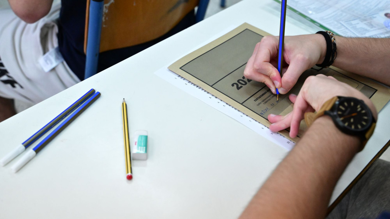 Πανελλαδικές: Με μαθήματα ειδικότητας συνεχίζονται