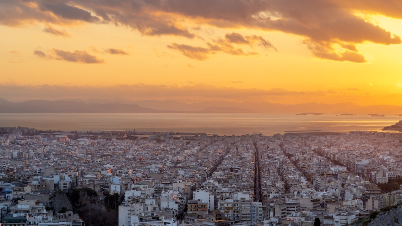 &Eta; &Alpha;&theta;ή&nu;&alpha; &sigma;&tau;&iota;&sigmaf; &alpha;&kappa;&rho;&iota;&beta;ό&tau;&epsilon;&rho;&epsilon;&sigmaf; &pi;&rho;&omega;&tau;&epsilon;ύ&omicron;&upsilon;&sigma;&epsilon;&sigmaf; &tau;&eta;&sigmaf; &Epsilon;&upsilon;&rho;ώ&pi;&eta;&sigmaf; &gamma;&iota;&alpha; &epsilon;&nu;&omicron;&iota;&kappa;ί&alpha;&sigma;&eta; &kappa;&alpha;&tau;&omicron;&iota;&kappa;ί&alpha;&sigmaf;
