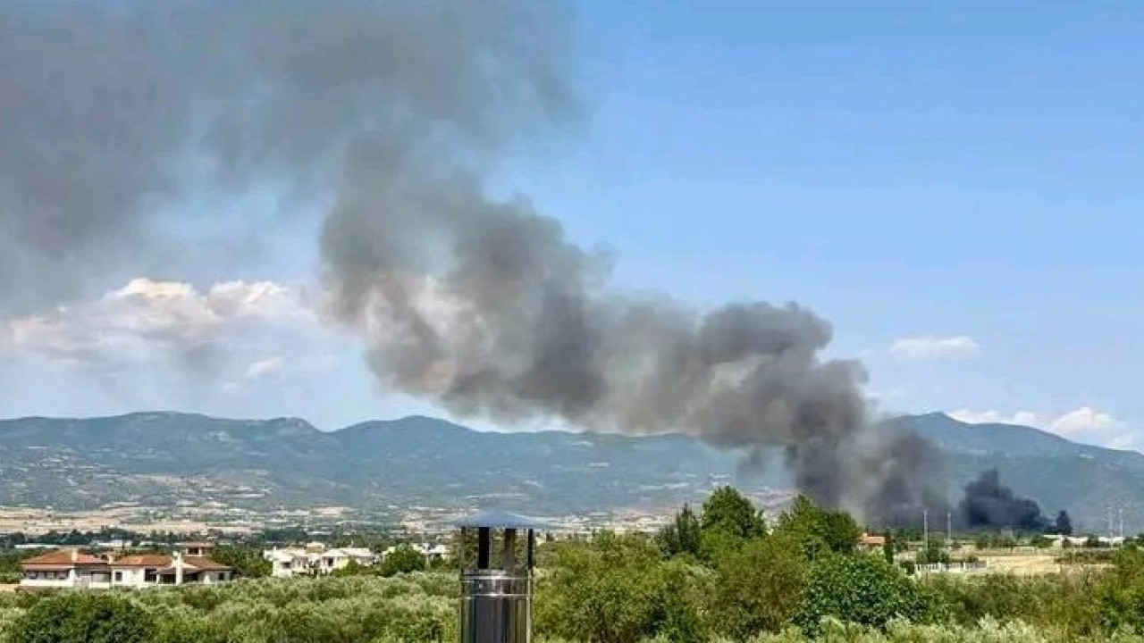 ΦΩΤΙΑ ΣΤΗ ΘΕΣΣΑΛΟΝΙΚΗ: ΝΕΟ ΜΗΝΥΜΑ ΑΠΟ ΤΟ 112 - ΕΚΚΕΝΩΝΕΤΑΙ ΤΟ ΒΟΡΕΙΟ ΤΜΗΜΑ ΤΗΣ ΣΟΥΡΩΤΗΣ
