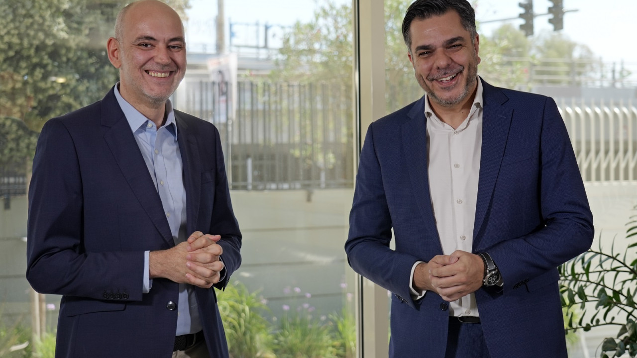«ΣΤΟΝ ΕΞΩΣΤΗ» ΜΕ ΤΟΥΣ ΑΝΤΩΝΗ ΑΝΤΖΟΛΕΤΟ ΚΑΙ ΓΙΑΝΝΗ ΚΑΝΤΕΛΗ - ΕΡΧΕΤΑΙ ΣΤΟΝ ΣΚΑΙ 100,3