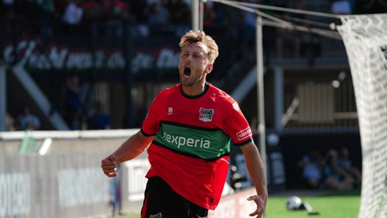 ΠΡΕΜΙΕΡΑ ΜΕ ΗΤΤΑ ΓΙΑ ΤΗ ΝΑΙΜΕΓΚΕΝ ΣΤΗΝ EREDIVISIE ΠΡΙΝ ΤΗ ΡΕΒΑΝΣ ΜΕ ΤΟΝ ΟΛΥΜΠΙΑΚΟ