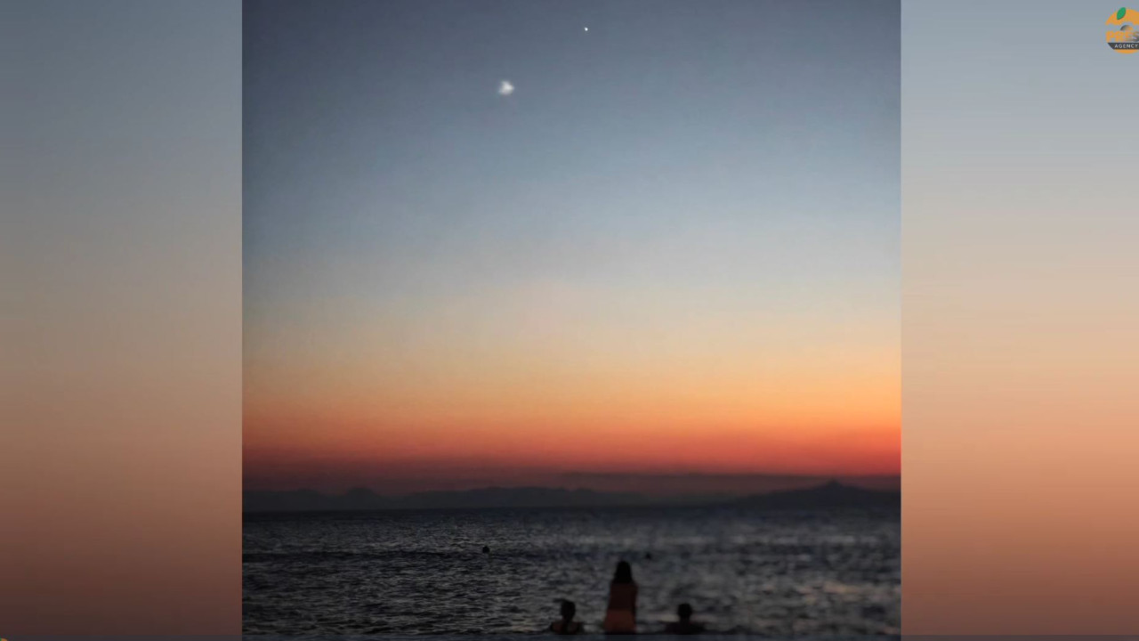 Ασυνήθιστο μοναχικό νέφος τράβηξε τα βλέμματα των κατοίκων της νοτιοανατολικής Αττικής Ασυνήθιστο μοναχικό νέφος τράβηξε τα βλέμματα των κατοίκων της νοτιοανατολικής Αττικής
