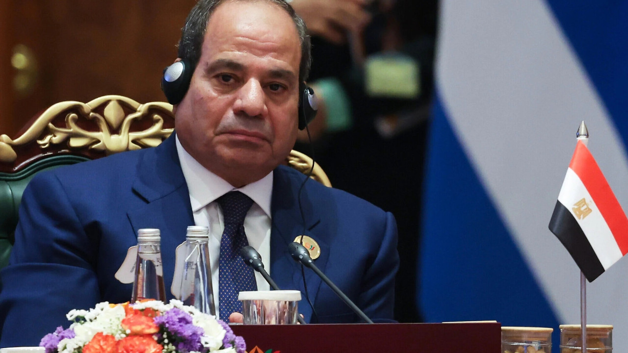 Ο ΑΜΠΝΤΕΛ ΦΑΤΑΧ ΑΛ ΣΙΣΙ ΑΝΑΚΟΙΝΩΣΕ ΠΟΤΕ ΘΑ ΑΠΟΧΩΡΗΣΕΙ ΑΠΟ ΤΗΝ ΠΡΟΕΔΡΙΑ ΤΗΣ ΑΙΓΥΠΤΟΥ