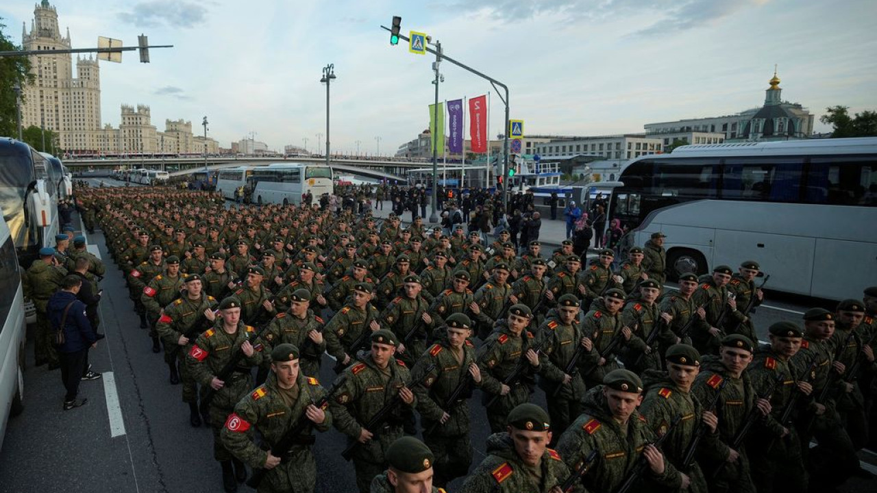 Μόσχα – Εορτασμοί 9ης Μαΐου: 29 ξένοι ηγέτες αναμένονται, θα παρελάσουν Κινέζοι στρατιώτες