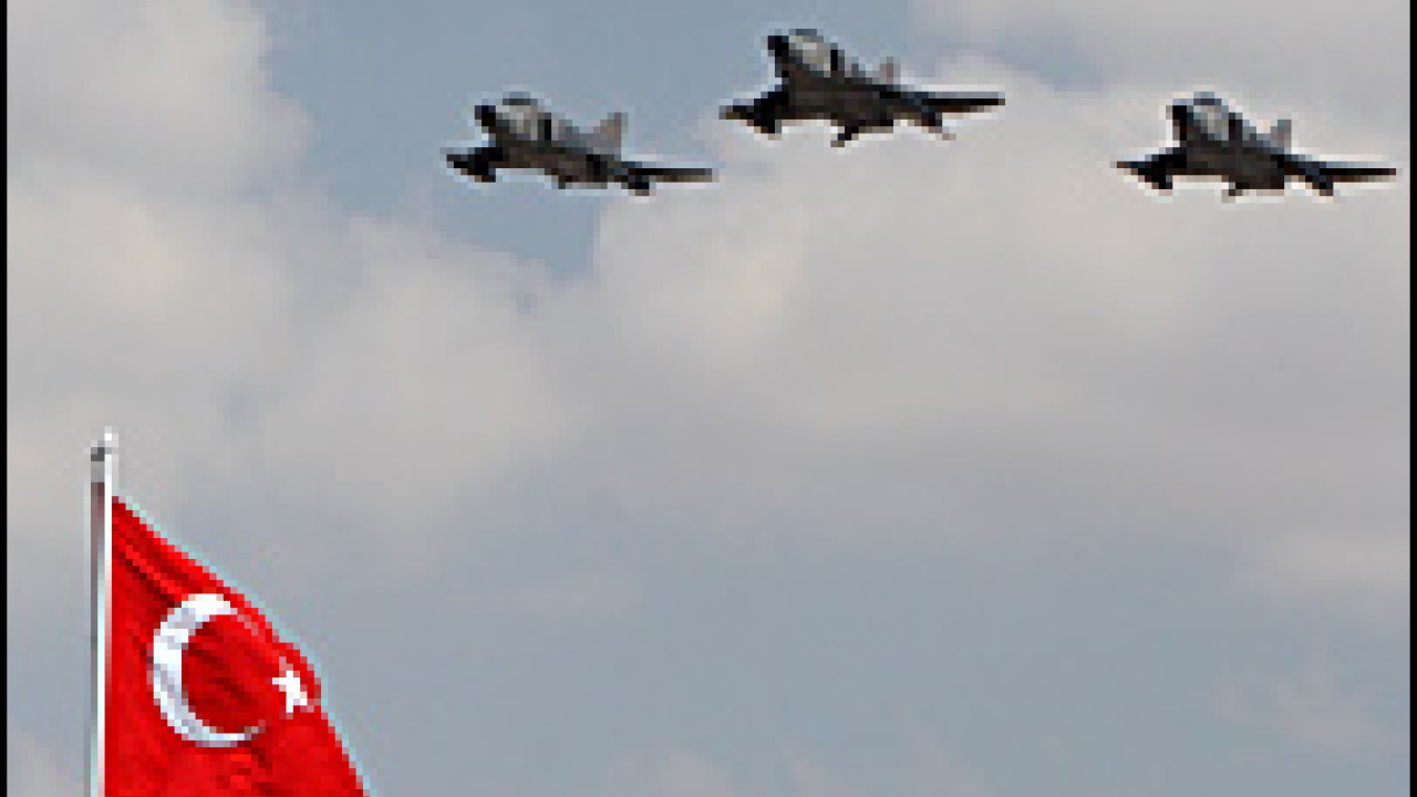 Η Τουρκία ενισχύει τα σύνορα με το Ιράν εν μέσω σύγκρουσης με το Ισραήλ