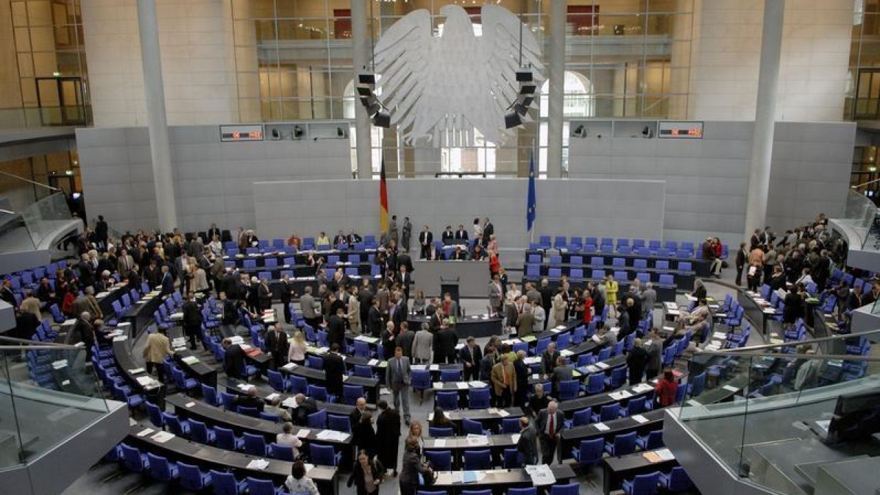 Γερμανία: Σχέδιο 15 σημείων για τις πρώτες ημέρες στην κυβέρνηση ενέκρινε το συνέδριο του CDU
