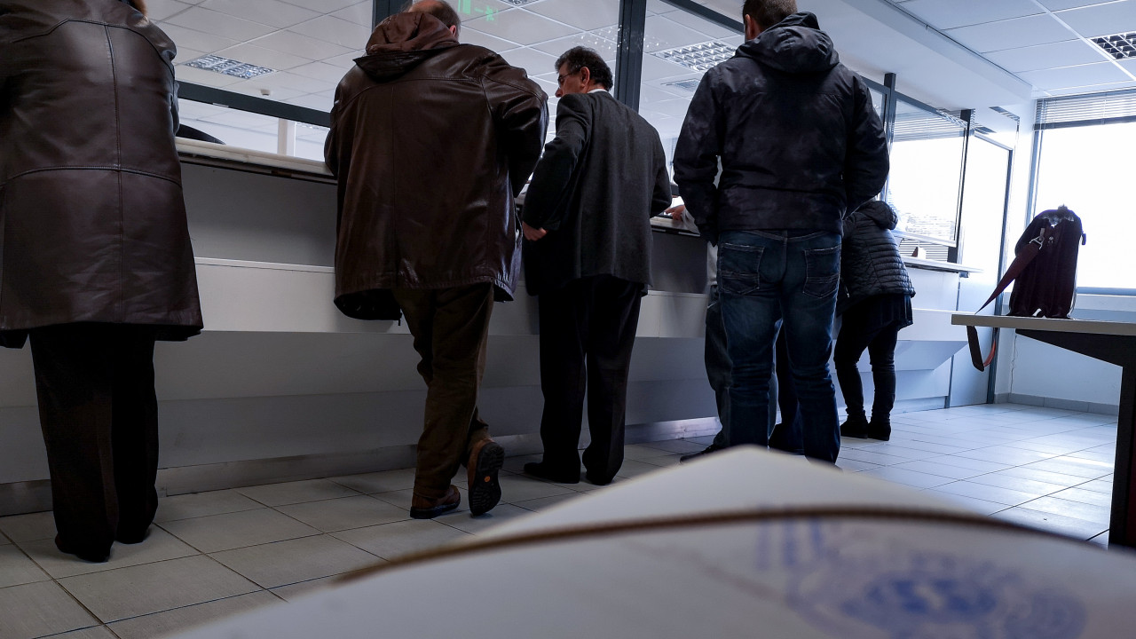 Τα ραντεβού με την εφορία έως το τέλος του χρόνου Τα ραντεβού με την εφορία έως το τέλος του χρόνου