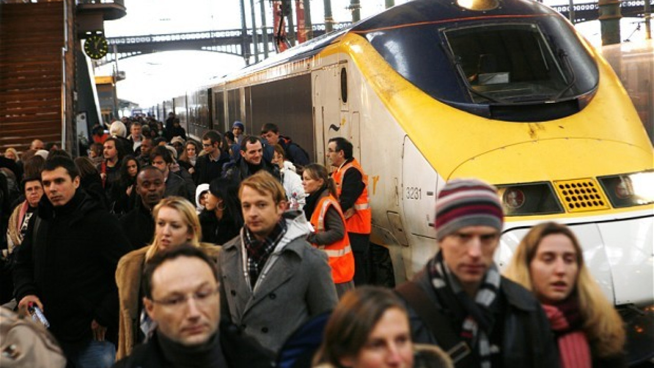 Eurostar: Σχεδιάζει απευθείας δρομολόγια από Λονδίνο προς Φρανκφούρτη και Γενεύη Eurostar: Σχεδιάζει απευθείας δρομολόγια από Λονδίνο προς Φρανκφούρτη και Γενεύη