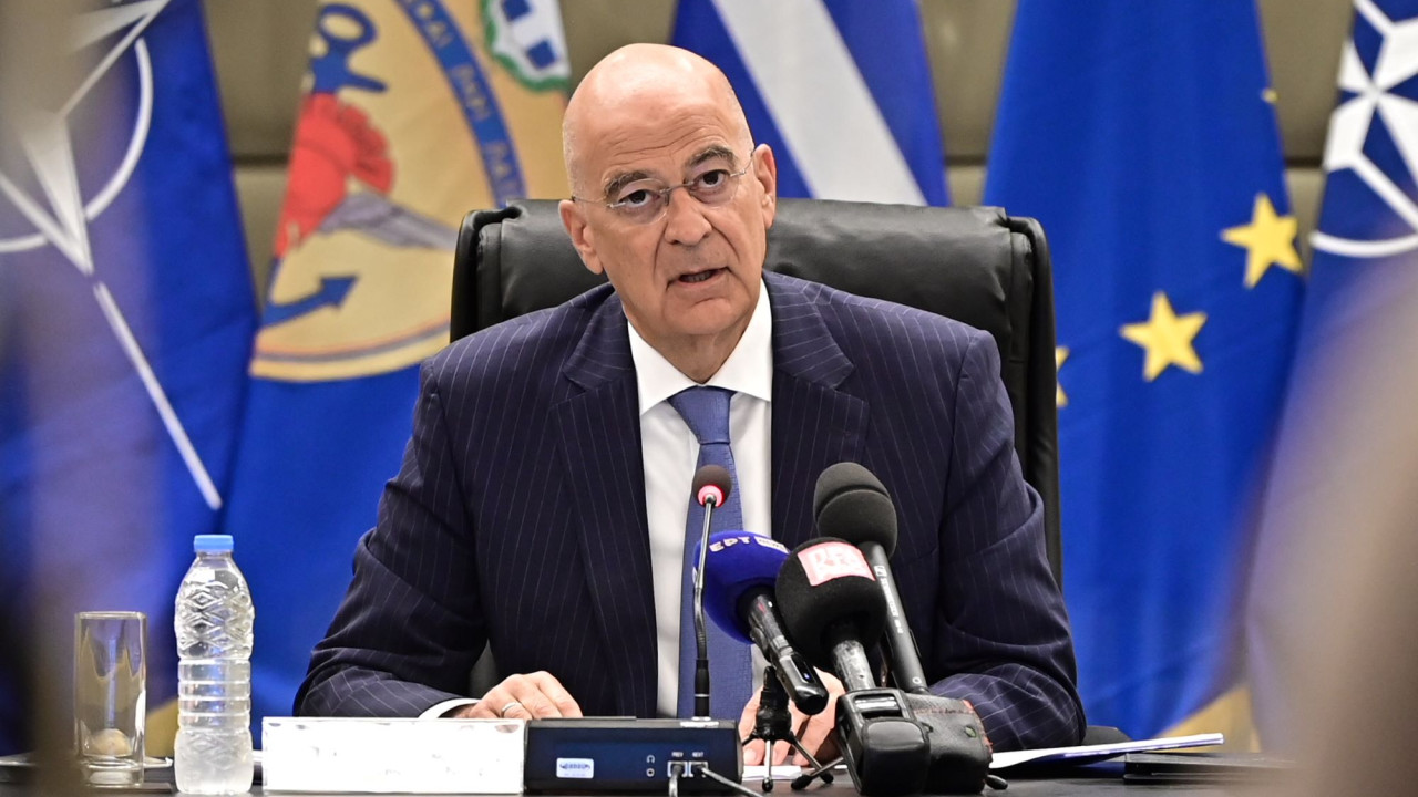 Δένδιας: Οι Ένοπλες Δυνάμεις ενισχύουν τη συλλογική ασφάλεια Δένδιας: Οι Ένοπλες Δυνάμεις ενισχύουν τη συλλογική ασφάλεια