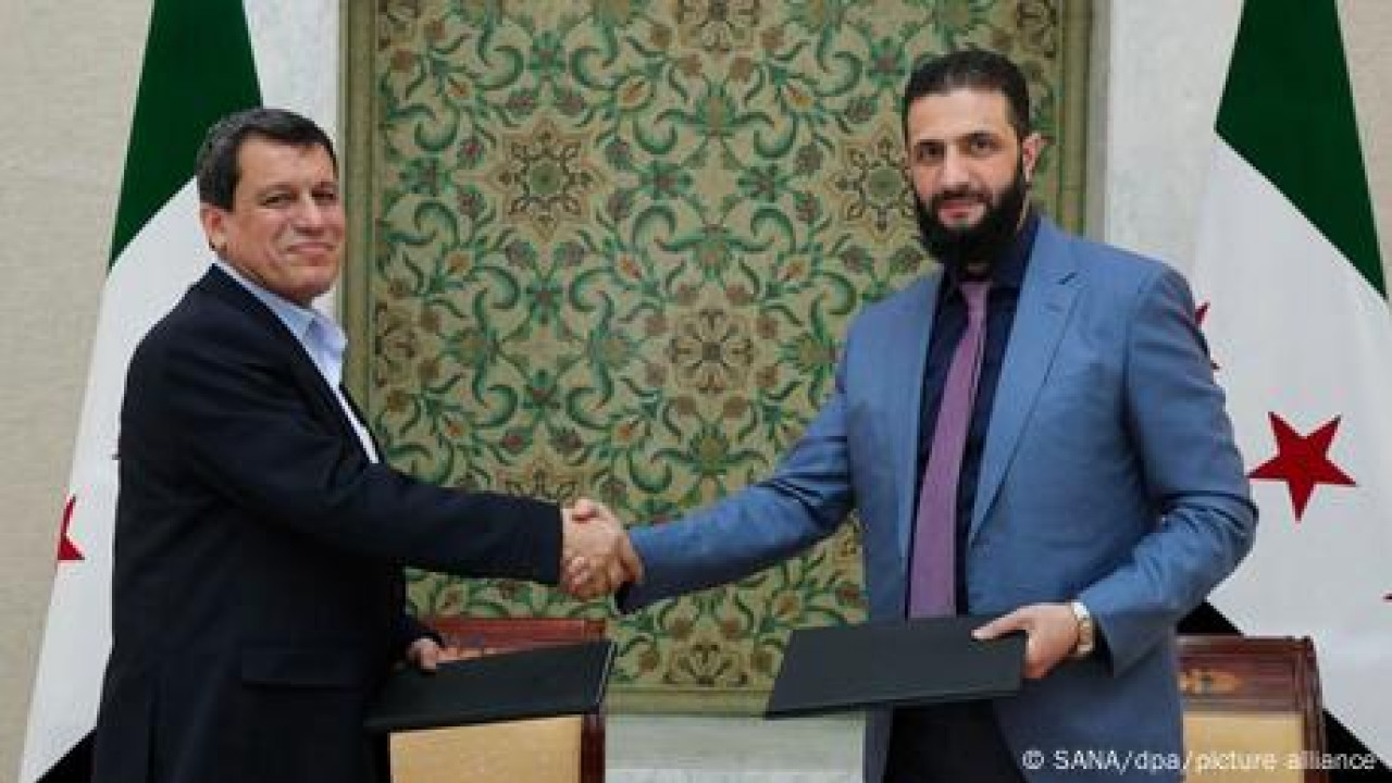 Κουρδικό: Αιφνίδια αλλαγή δεδομένων στη Συρία Κουρδικό: Αιφνίδια αλλαγή δεδομένων στη Συρία